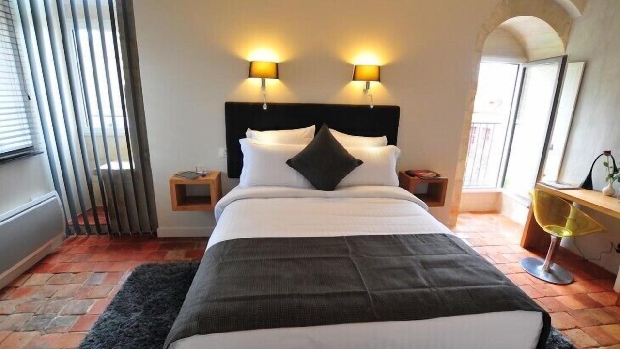 Photo of Bedroom in Vezelay