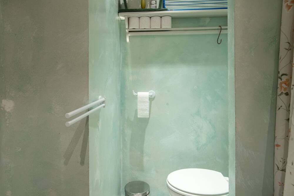Photo of Bathroom in Montbrun-les-Bains