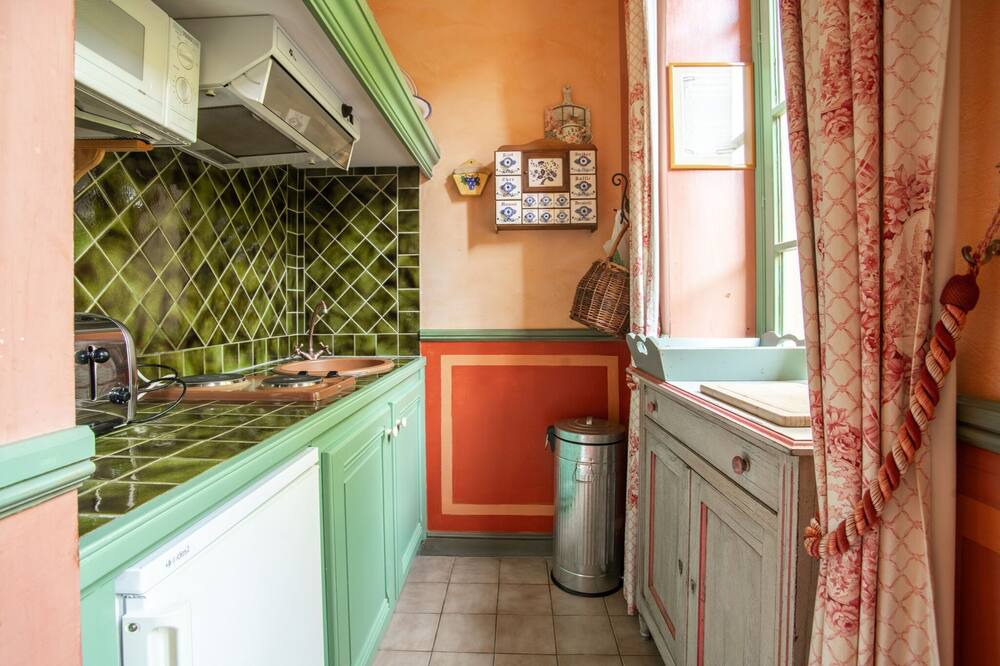 Photo of Kitchen in Montbrun-les-Bains