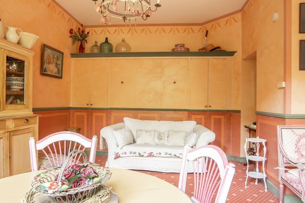 Photo of Livingroom in Montbrun-les-Bains