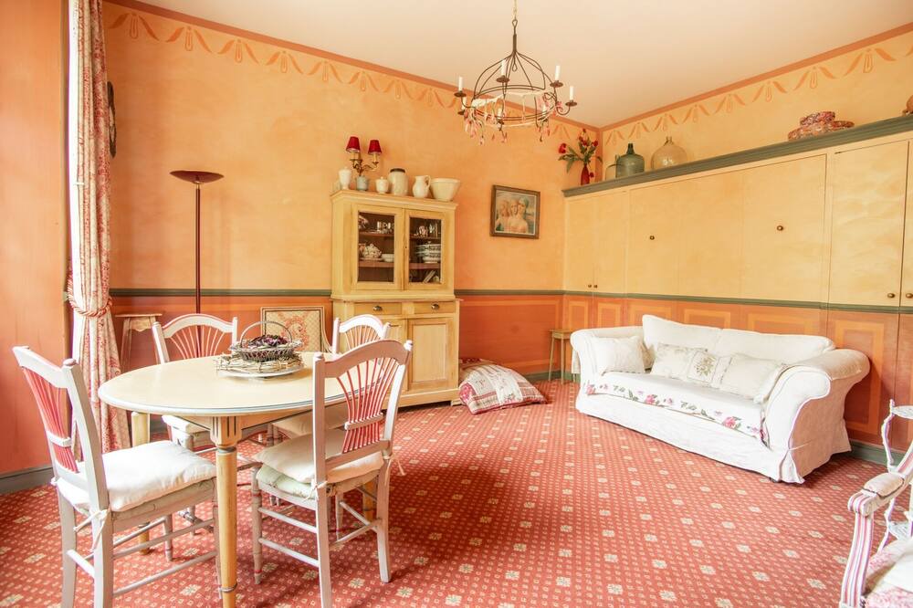 Photo of Livingroom in Montbrun-les-Bains