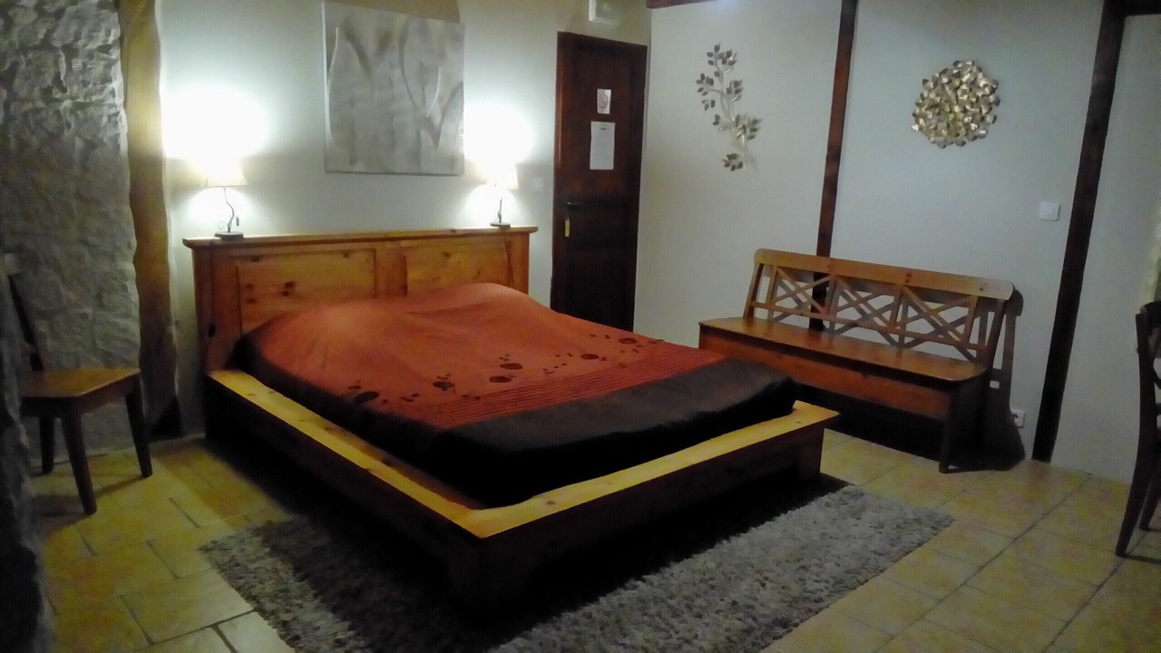Photo of Bedroom in Beaujeu-Saint-Vallier-Pierrejux-et-Quitteur