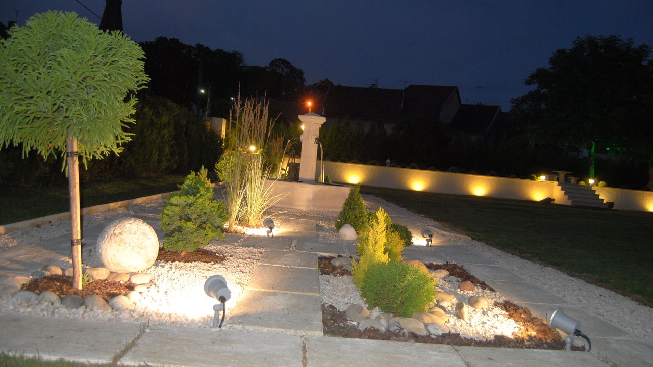 Photo of Outdoor in Beaujeu-Saint-Vallier-Pierrejux-et-Quitteur