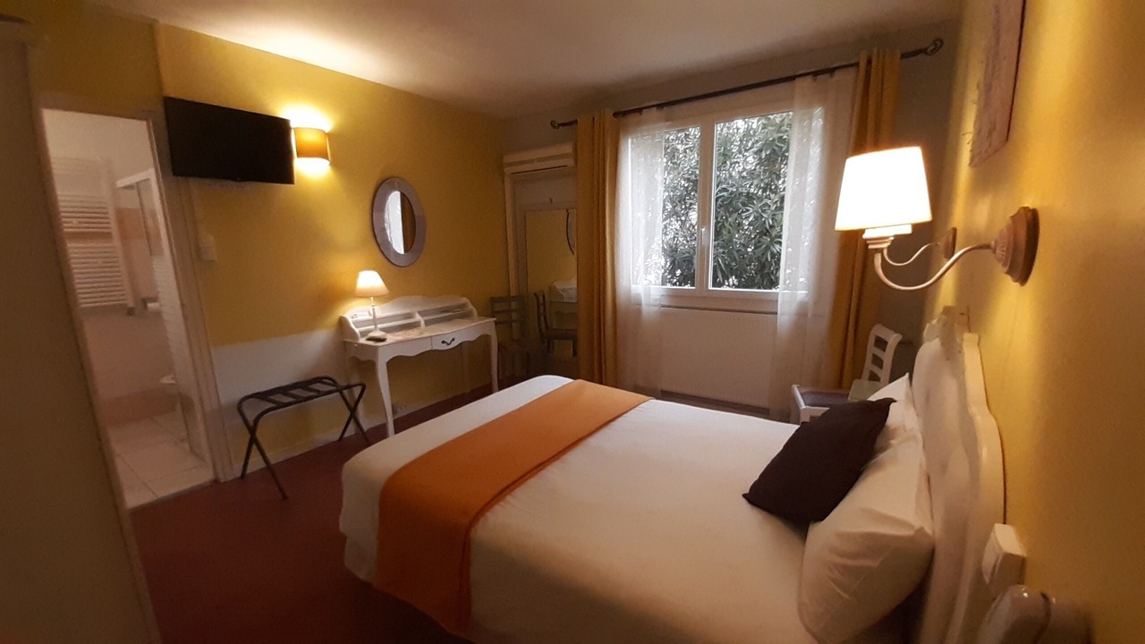 Photo of Bedroom in Pierrelatte