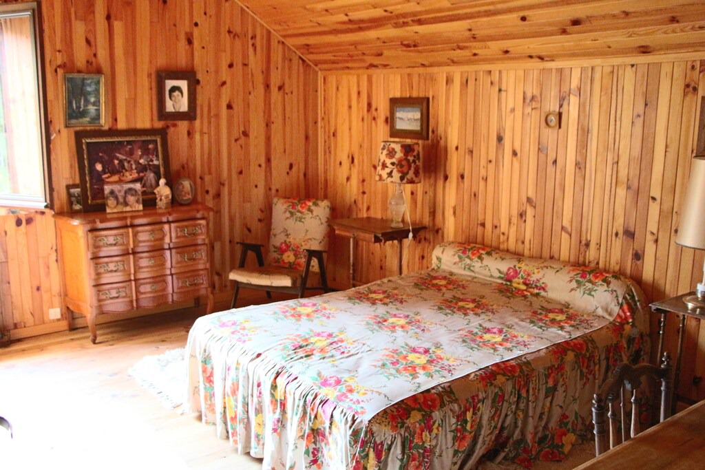 Photo of Bedroom in Chateau-Bernard