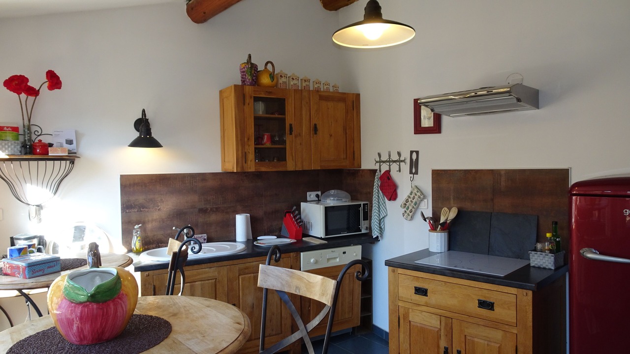 Photo of Kitchen in Suze-la-Rousse