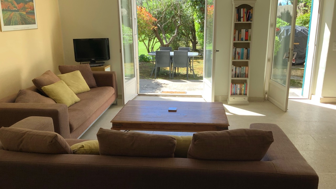 Photo of Livingroom in Mazan