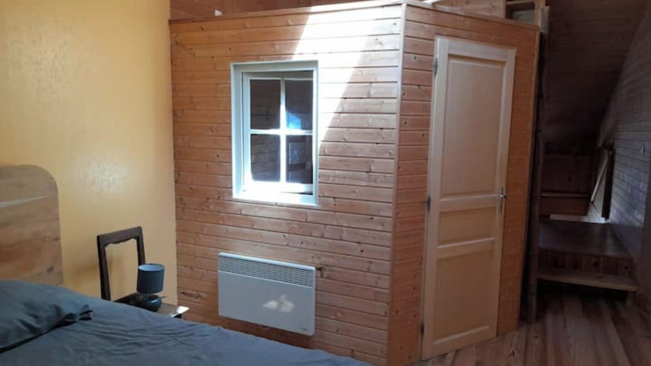 Photo of Bedroom in Monthureux-sur-Saone
