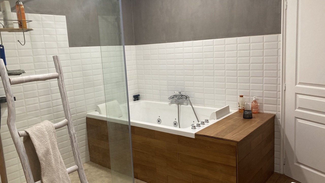 Photo of Bathroom in Thil-sur-Arroux