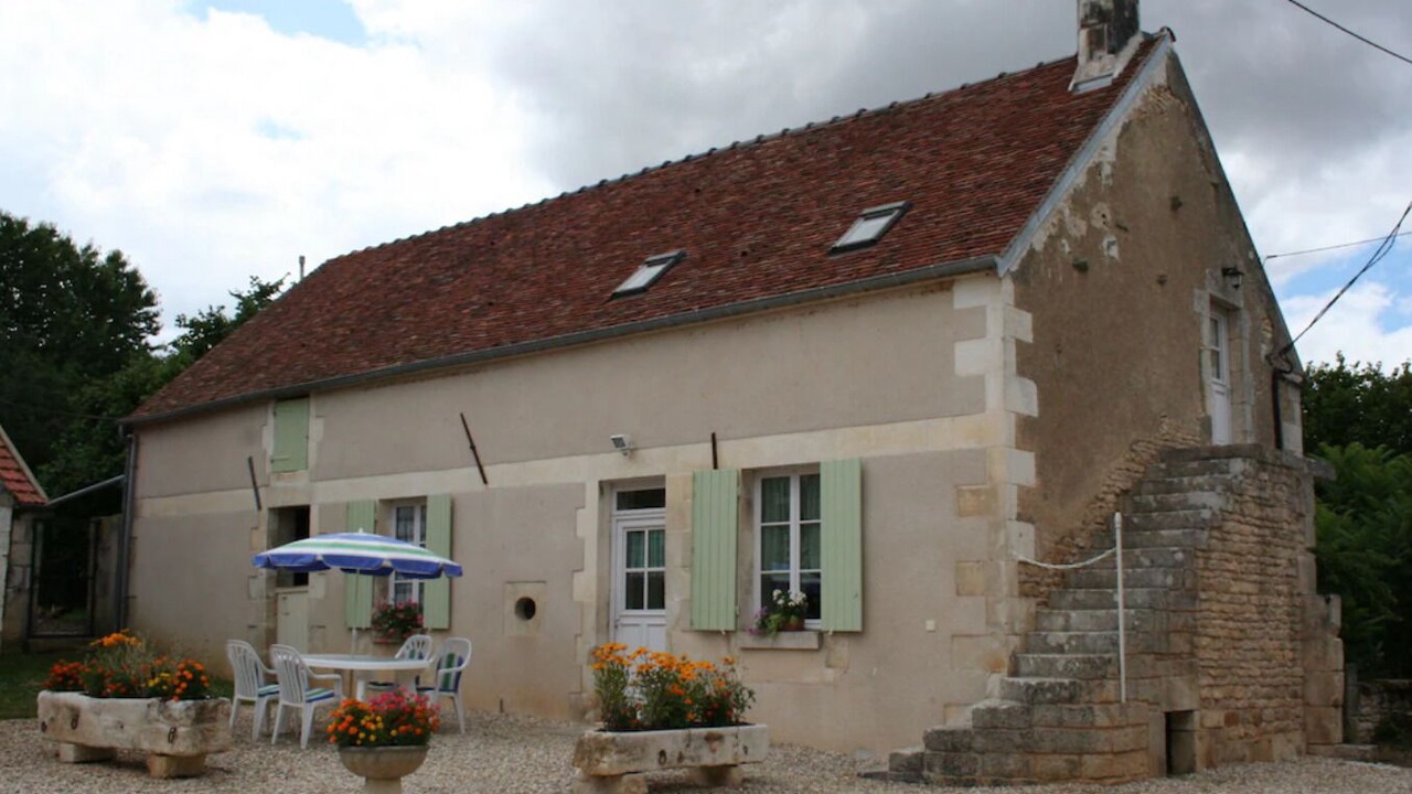 Photo of Outdoor in Druyes-les-Belles-Fontaines