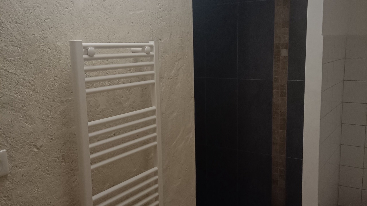 Photo of Bathroom in Crestet