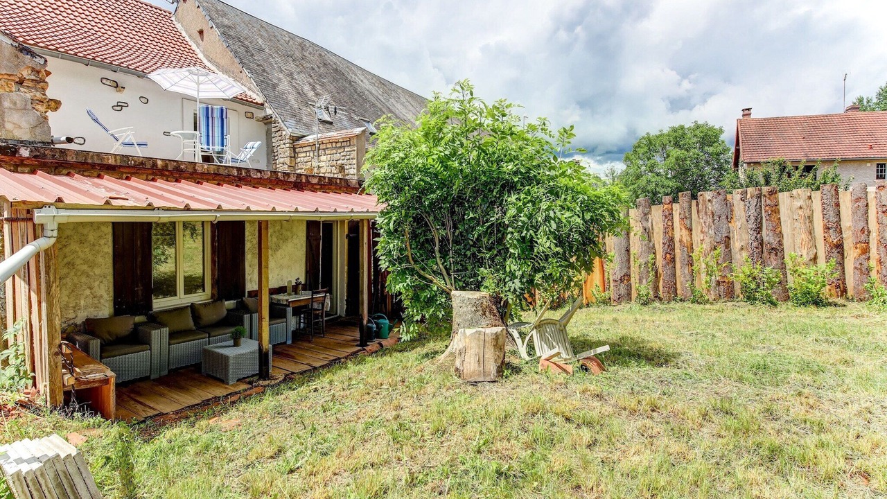 Photo of Patio Balcony in Brinon-sur-Beuvron