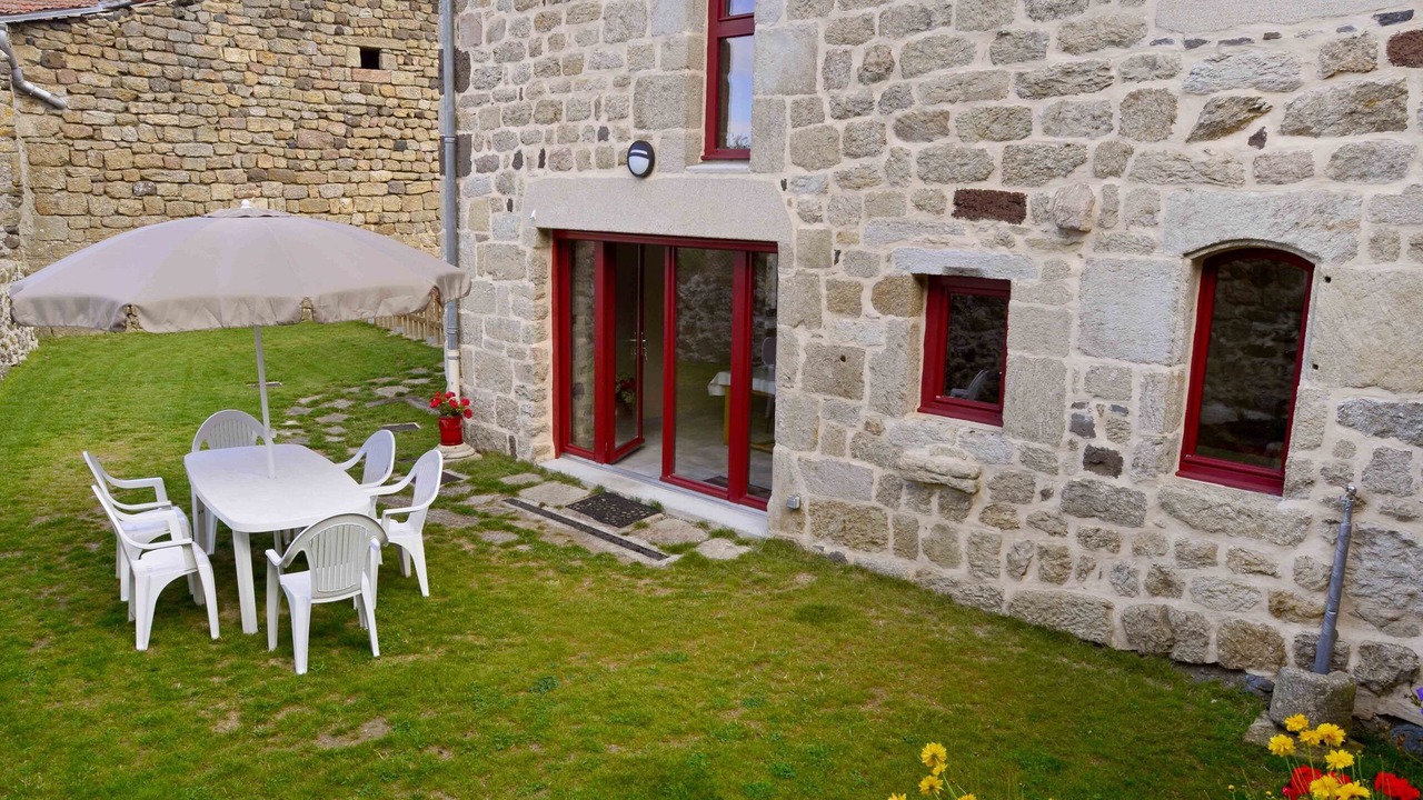 Photo of Outdoor in Saint-Etienne-du-Vigan