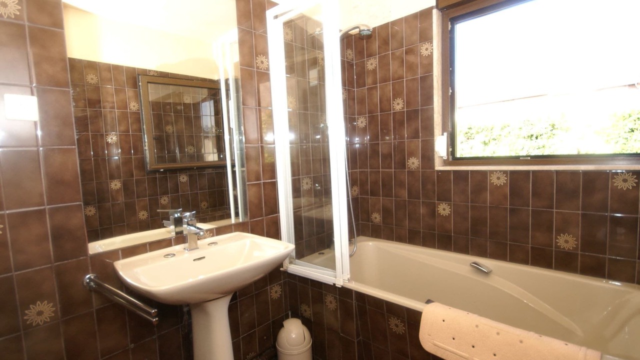 Photo of Bathroom in Vic-sur-Seille