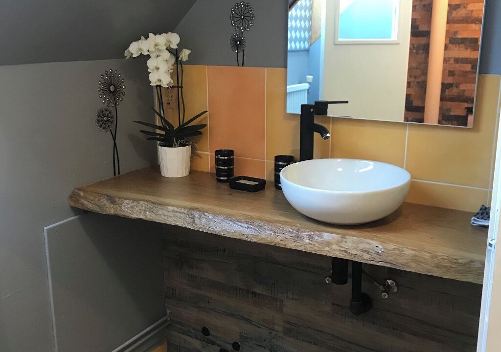 Photo of Bathroom in Pierre-de-Bresse