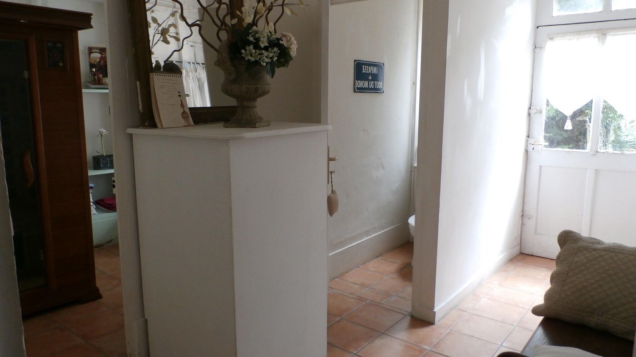 Photo of Livingroom in Gray
