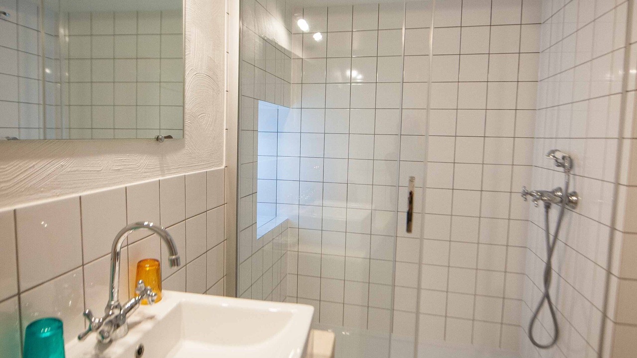 Photo of Bathroom in Valaurie