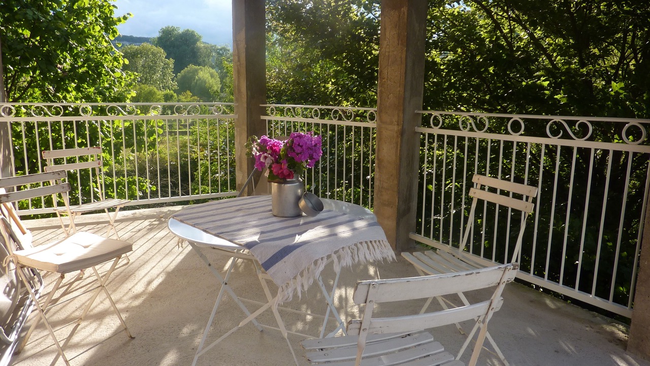 Photo of Patio Balcony in Ornans