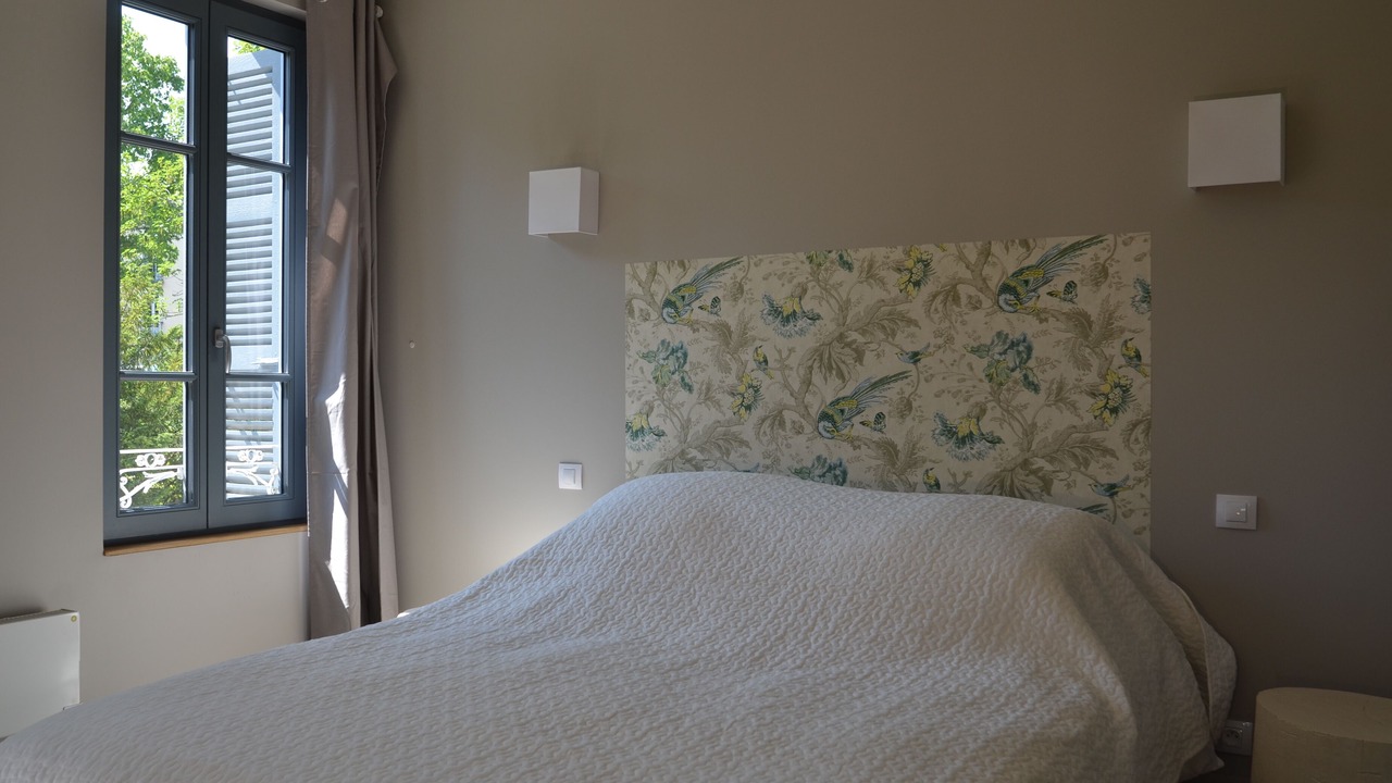 Photo of Bedroom in Beaune City Centre