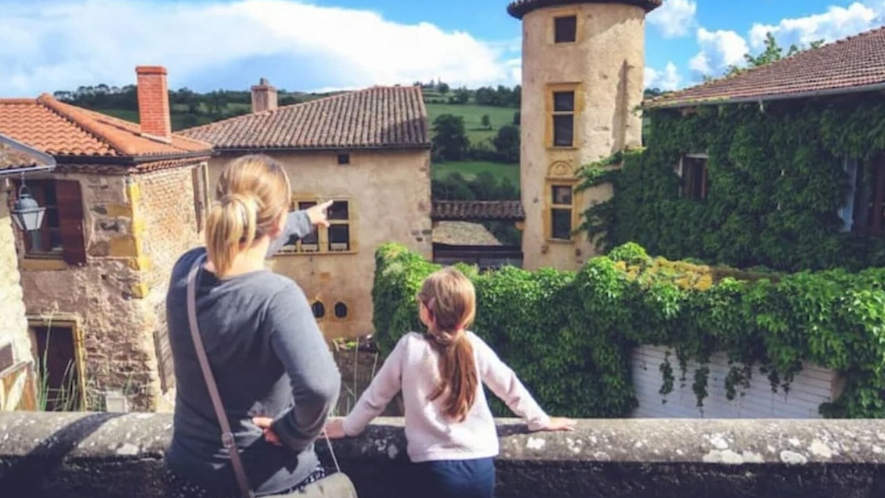Photo of Outdoor in Saint-Jean-Saint-Maurice-sur-Loire