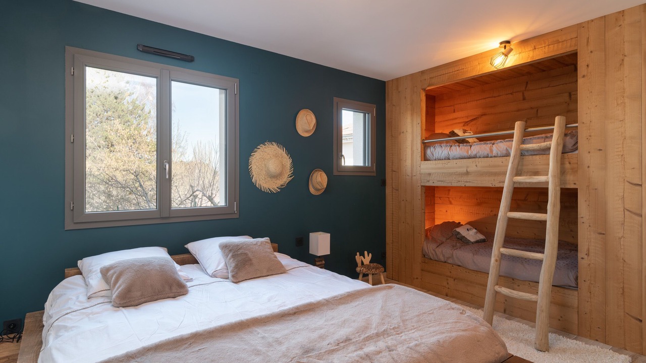 Photo of Bedroom in Hadol