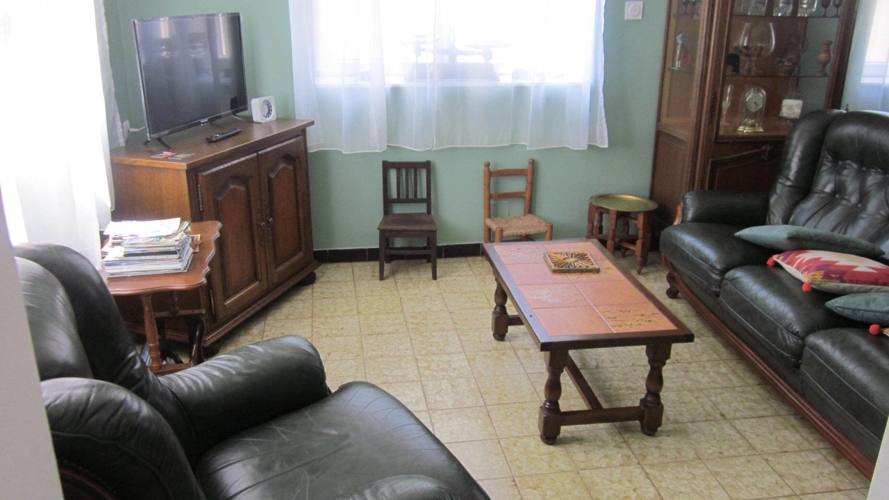 Photo of Livingroom in They-sous-Montfort