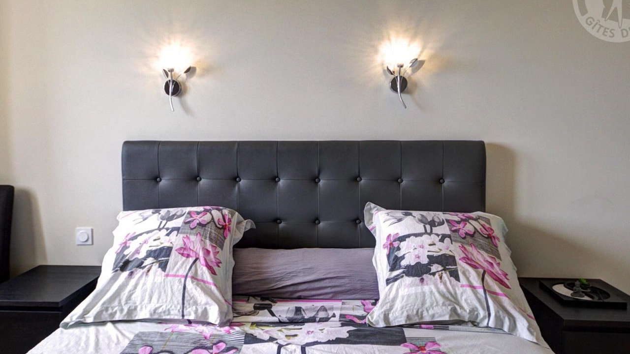 Photo of Bedroom in Pinay
