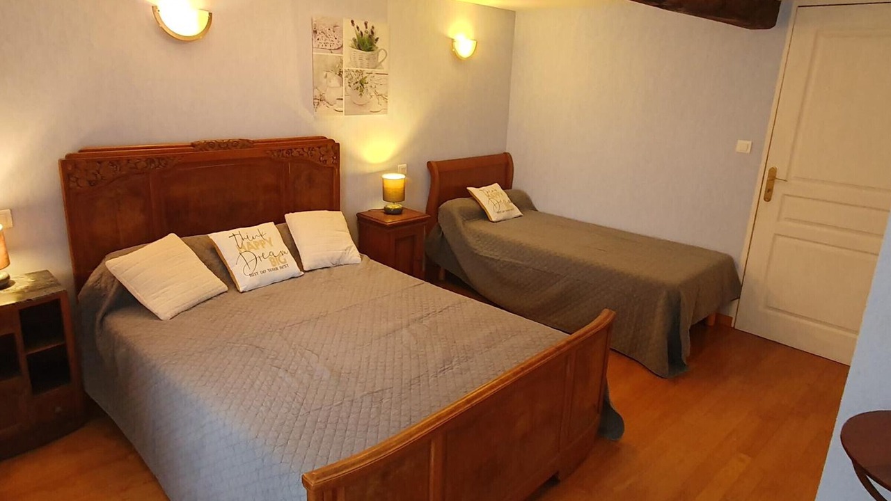 Photo of Bedroom in Saint-Paul-de-Vezelin