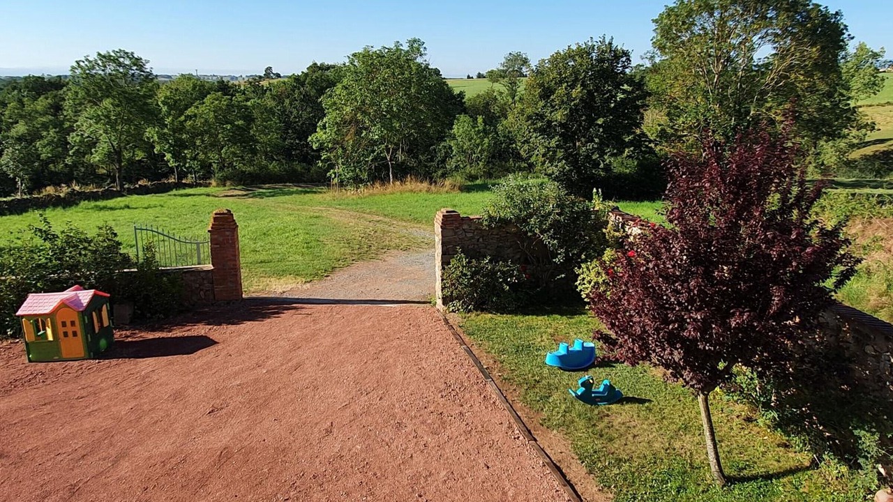 Photo of Others in Saint-Paul-de-Vezelin