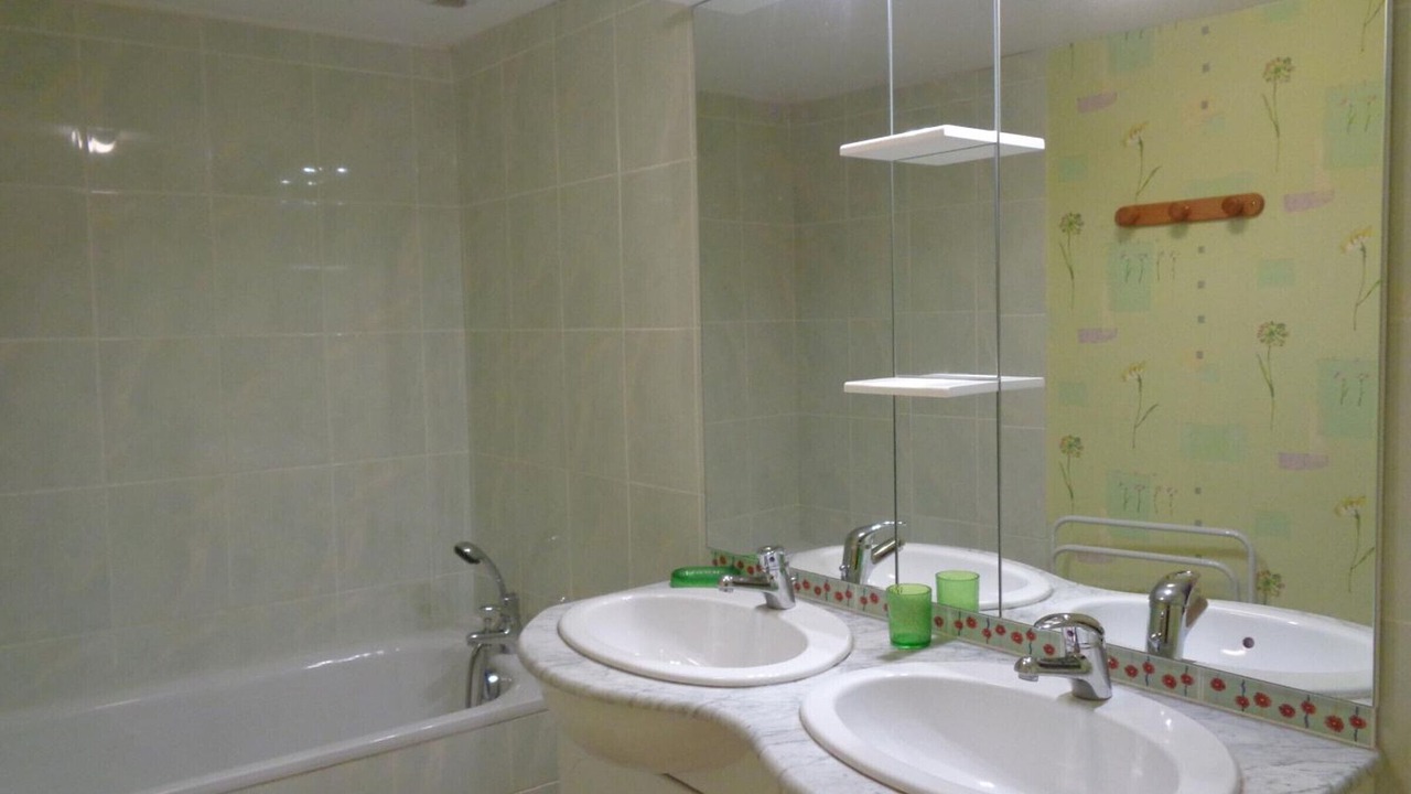 Photo of Bathroom in Saint-Paul-de-Vezelin