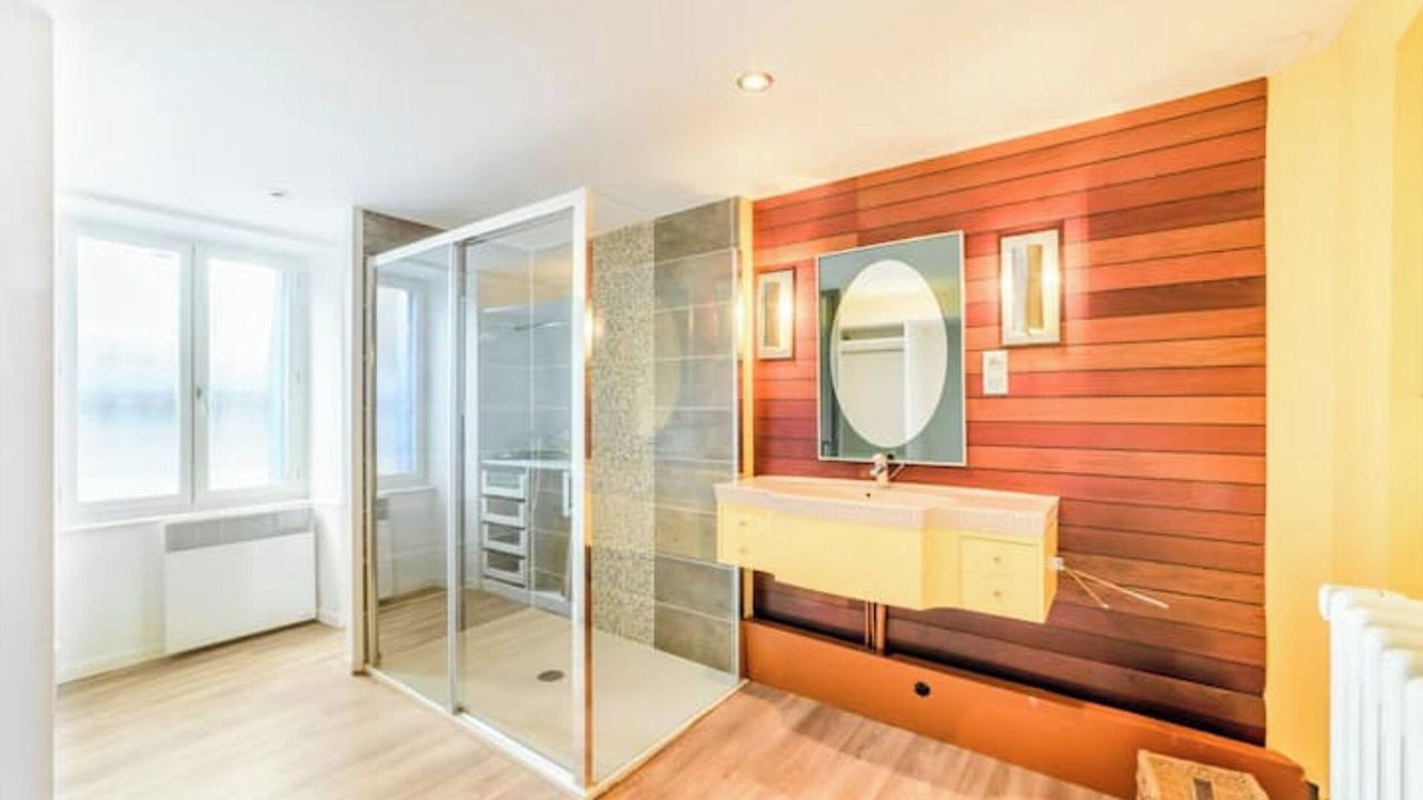 Photo of Bathroom in Vallerois-le-Bois
