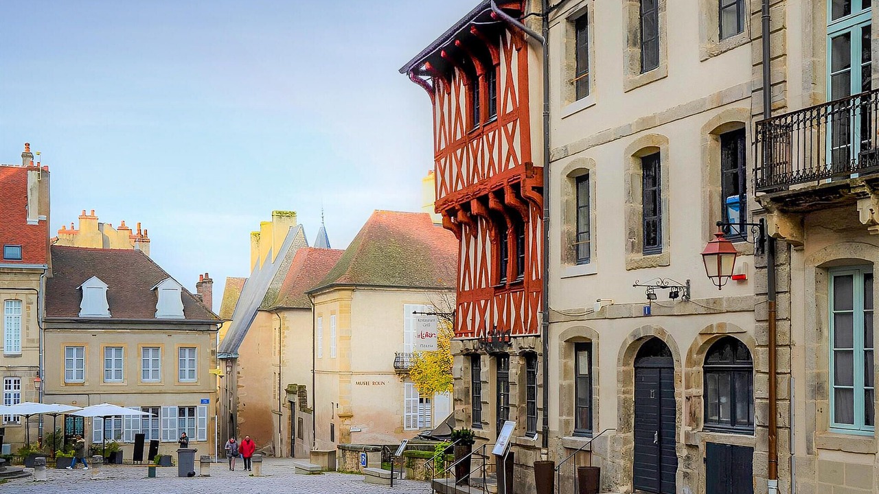 Photo of Others in Autun