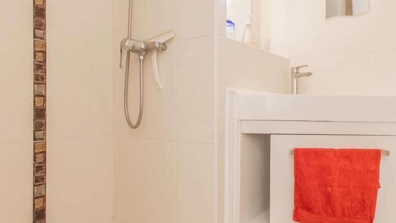 Photo of Bathroom in Saint-Andre-le-Desert