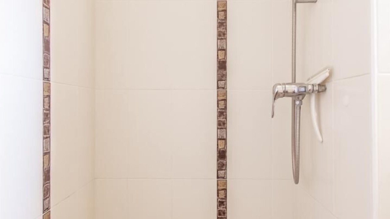 Photo of Bathroom in Saint-Andre-le-Desert