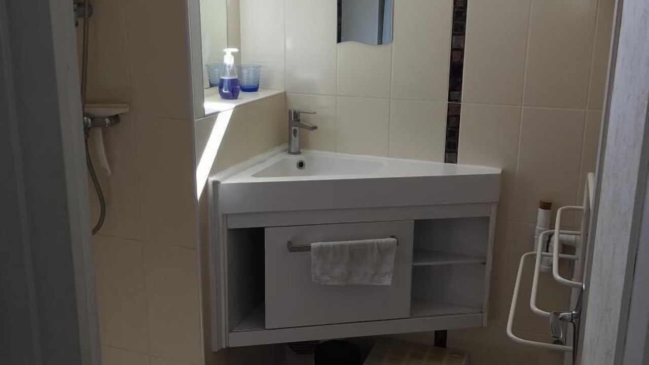 Photo of Bathroom in Saint-Andre-le-Desert
