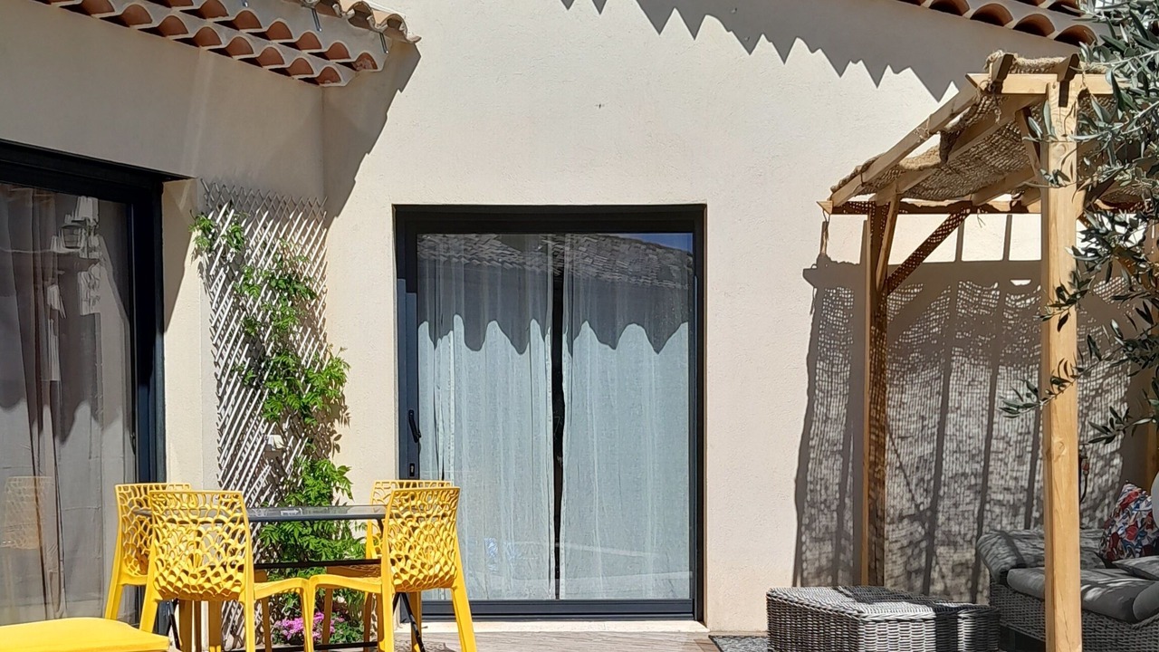 Photo of Outdoor in Methamis