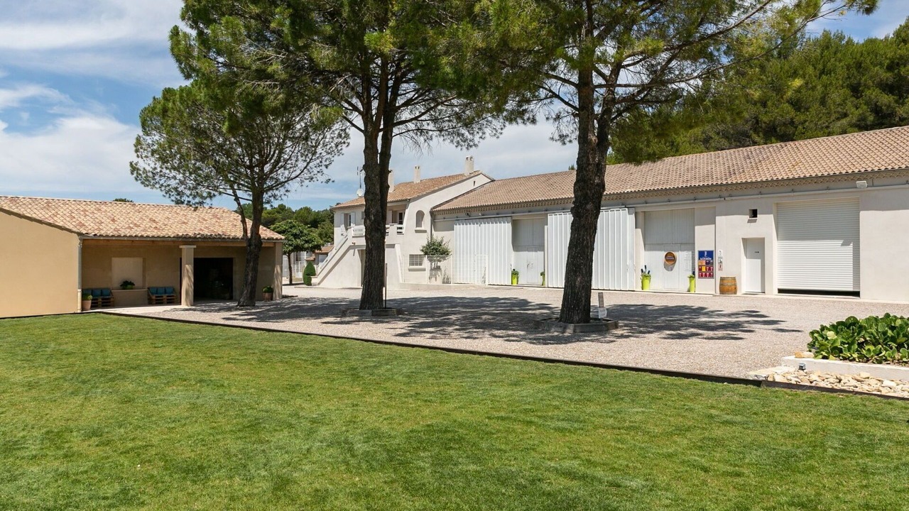 Photo of Others in Visan