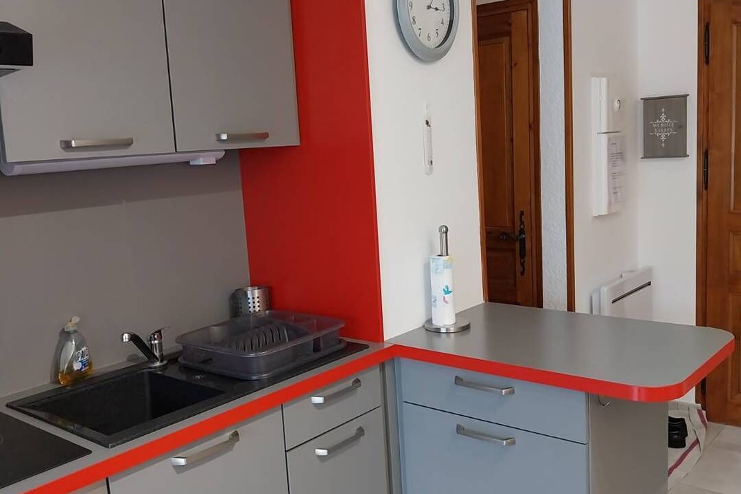 Photo of Kitchen in Les Hopitaux-Neufs