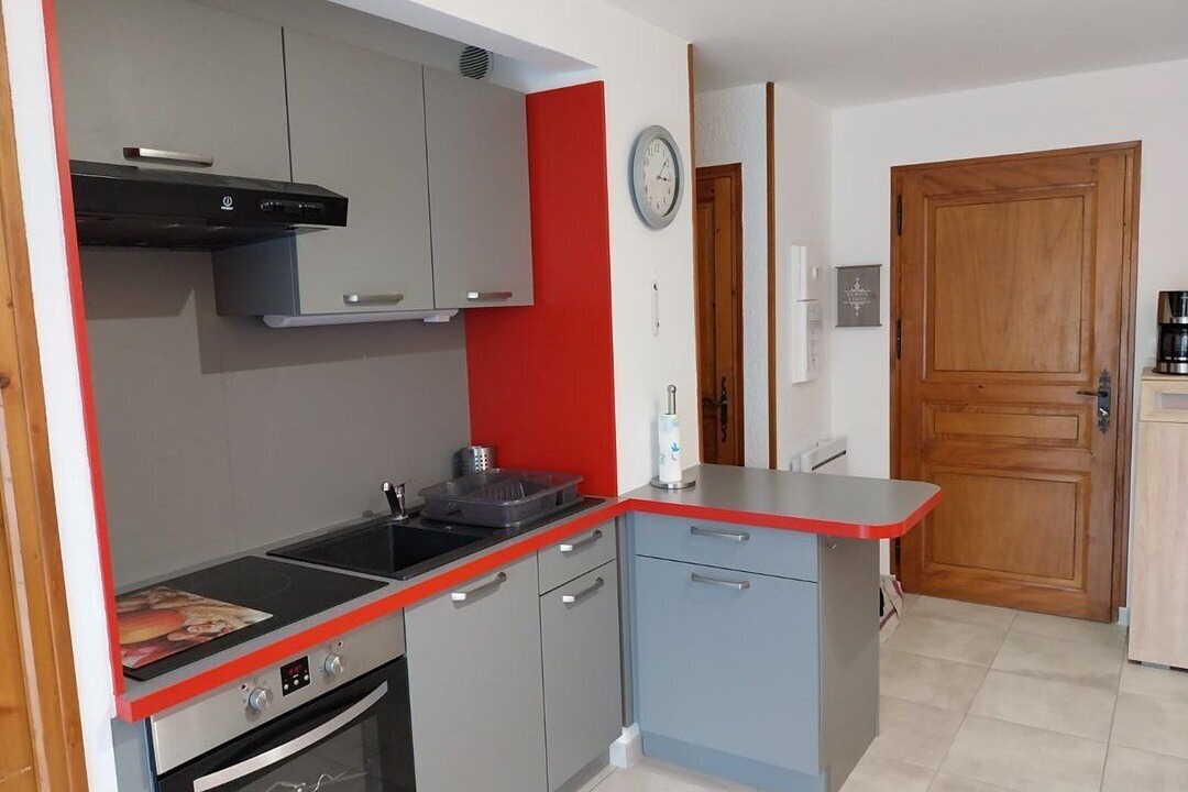 Photo of Kitchen in Les Hopitaux-Neufs