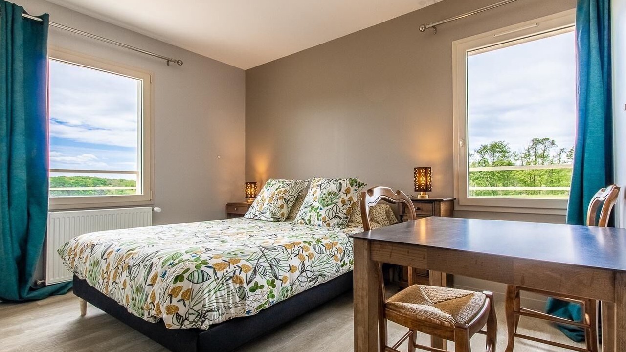 Photo of Bedroom in Lugny