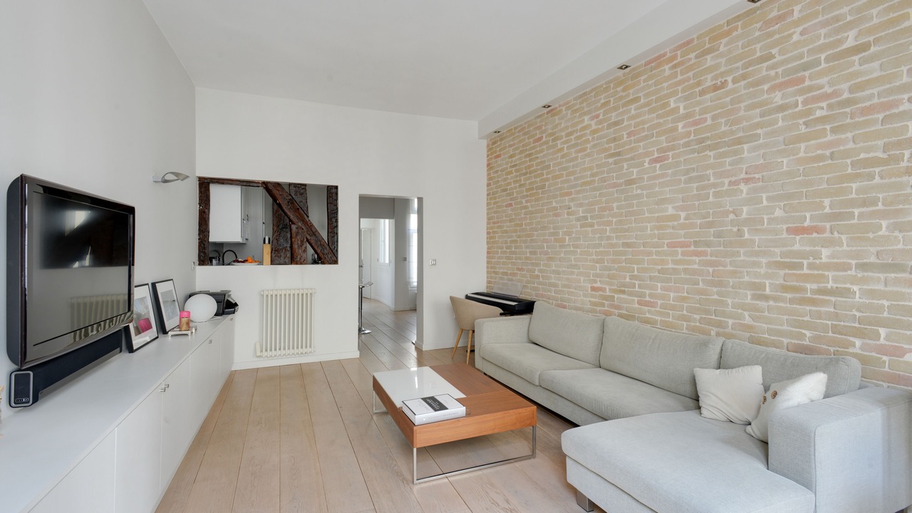 Photo of Livingroom in Quartier de la Place-Vendome