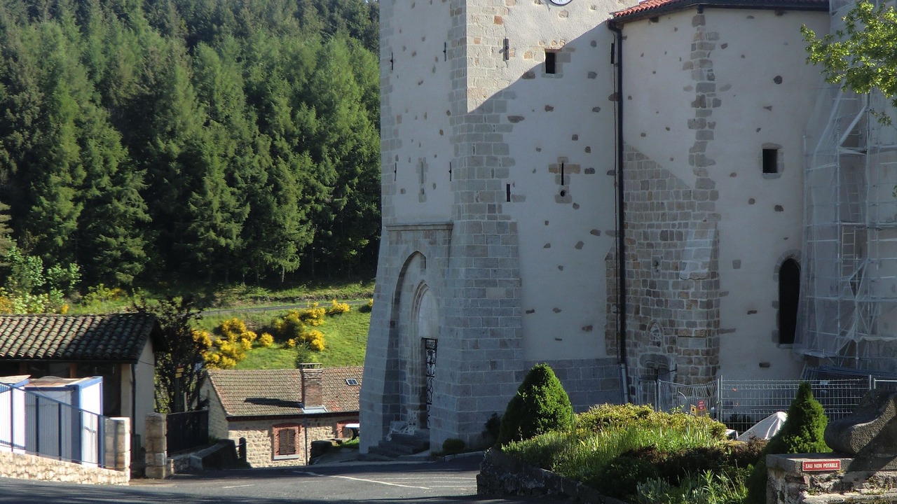 Photo of Others in Auzelles