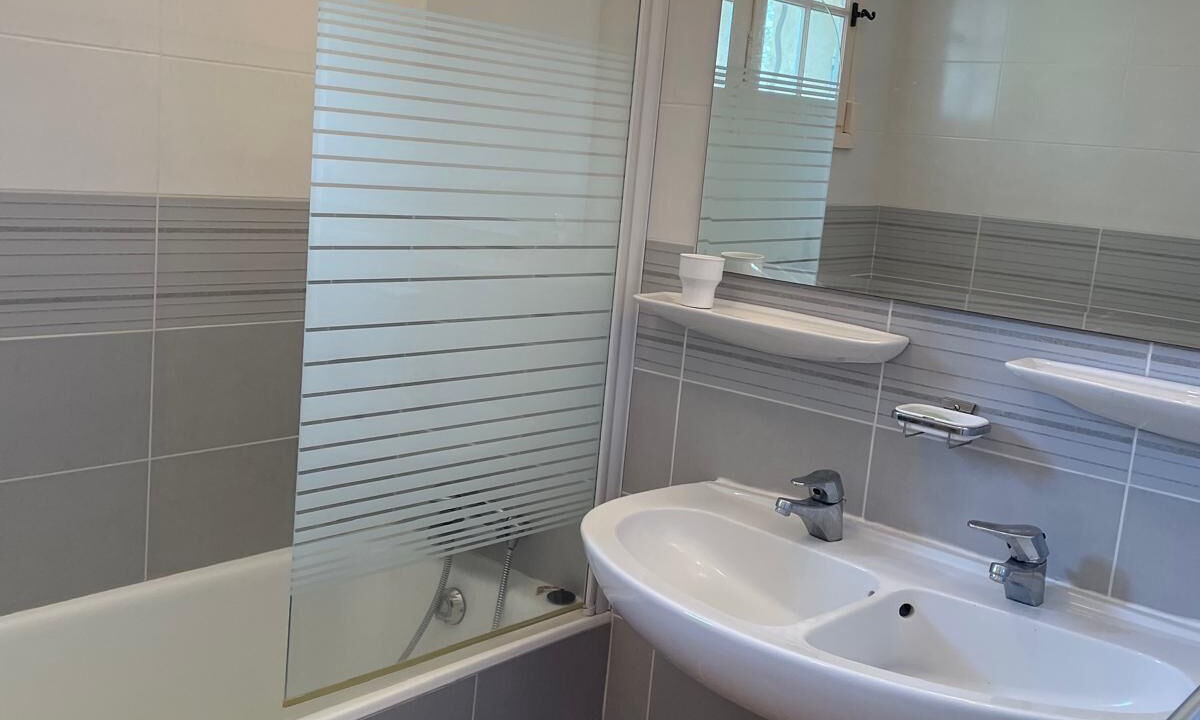 Photo of Bathroom in Bedoin