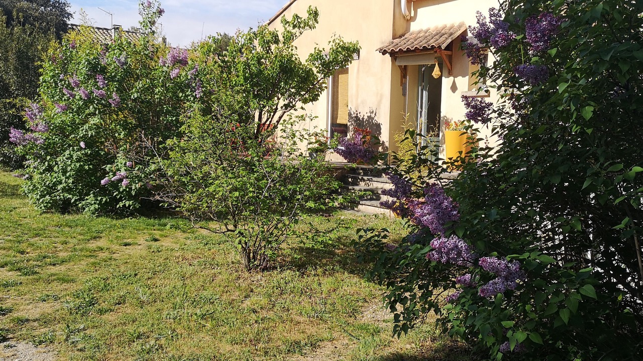 Photo of Outdoor in Saint-Pierre-de-Vassols