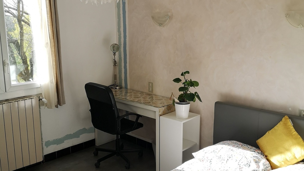Photo of Bedroom in Saint-Pierre-de-Vassols