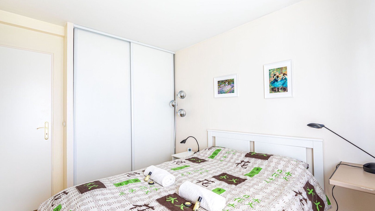 Photo of Bedroom in Quartier de la Salpetriere