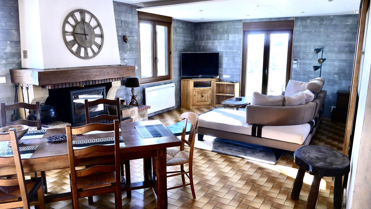 Photo of Livingroom in Domecy-sur-Cure