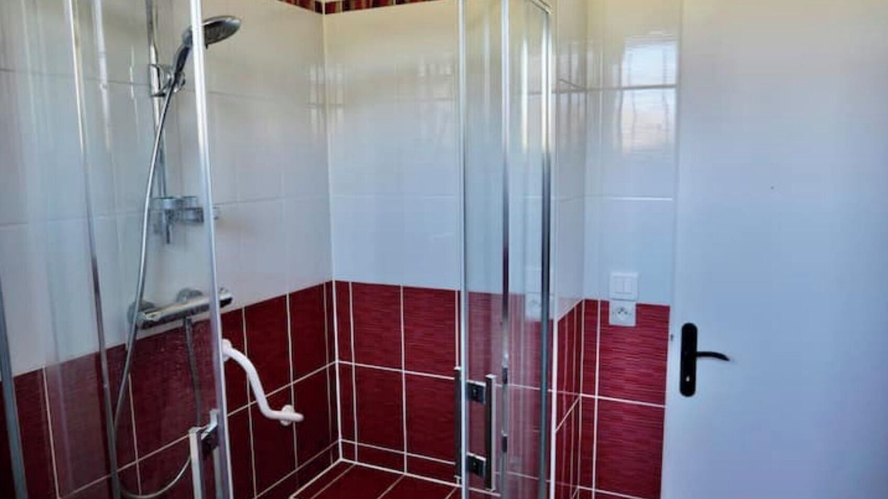 Photo of Bathroom in Domecy-sur-Cure