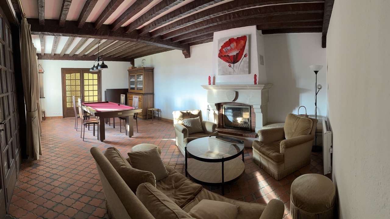 Photo of Livingroom in Sassenay