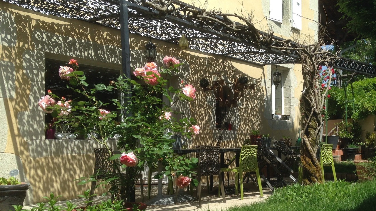 Photo of Outdoor in Izeron